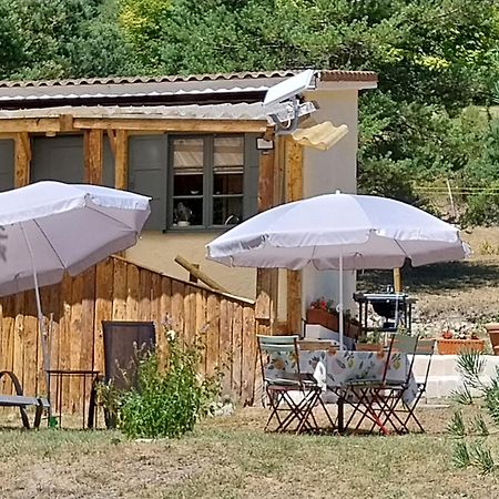 Petit Studio Dans La Prairie Saint-Auban  Extérieur photo