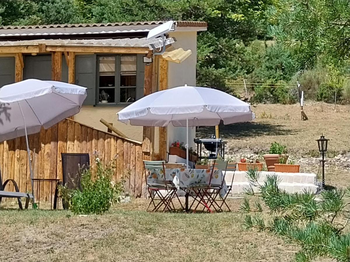 Petit Studio Dans La Prairie Saint-Auban  Extérieur photo